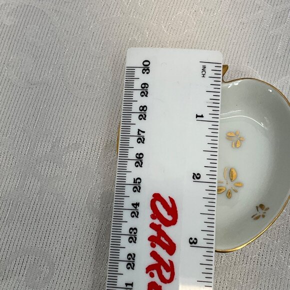 Ardalt Apple Shaped Porcelain Trinket Dishes Gold Floral Details & Trim‎ - Picture 6 of 6